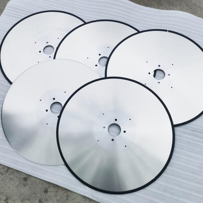 تیغه های برش قطر 610 میلی متر ماشین صنعتی پردازش برش استفاده از تیغه اره دایره ای کاربید تنگستن گرد 1